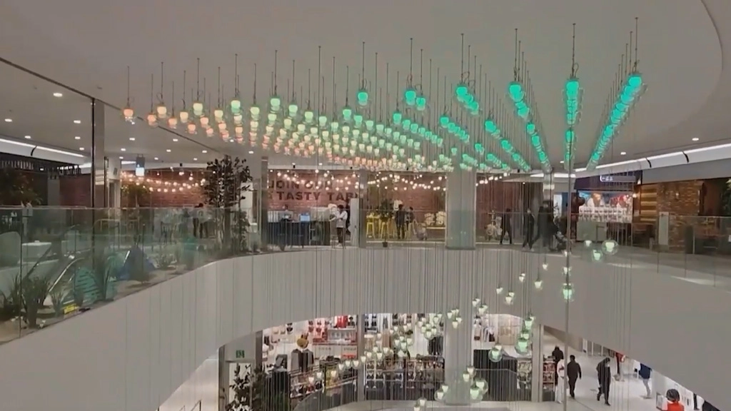 110 Dynamic Ball Smart Spherical Lights Transform S. Korea’s AK Shopping Mall-04 - FENG-YI