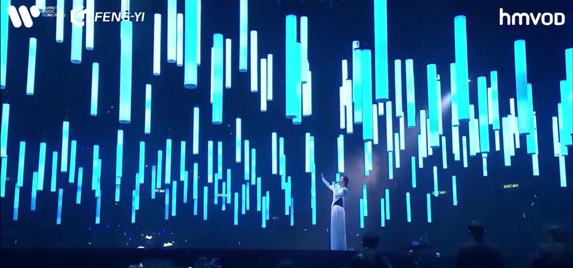 300 SETS KINETIC LED TUBES USED IN JANICE M, VIDAL LIVE CONCERT 2022 - FENG-YI