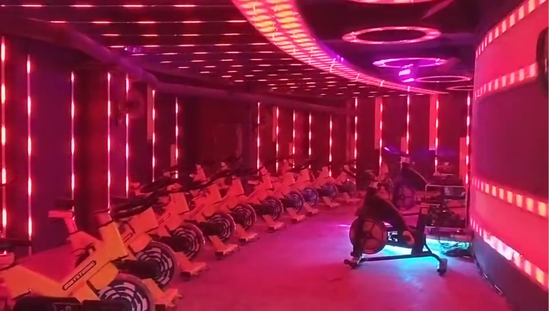 34405bfa6ac082142896793baf9976e0 - FENG-YI