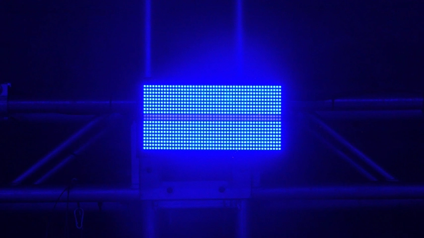 960 फुल-कलर स्ट्रोब - फेंग-यी