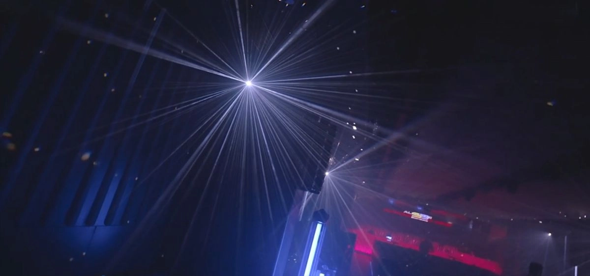 A romantic environment create by colorful firefly lighting - FENG-YI