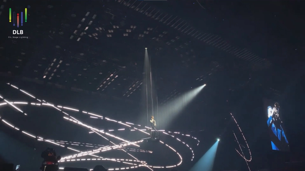 China-Cai Xukun Live in Beijing-Dynamic pixel line-04 - FENG-YI