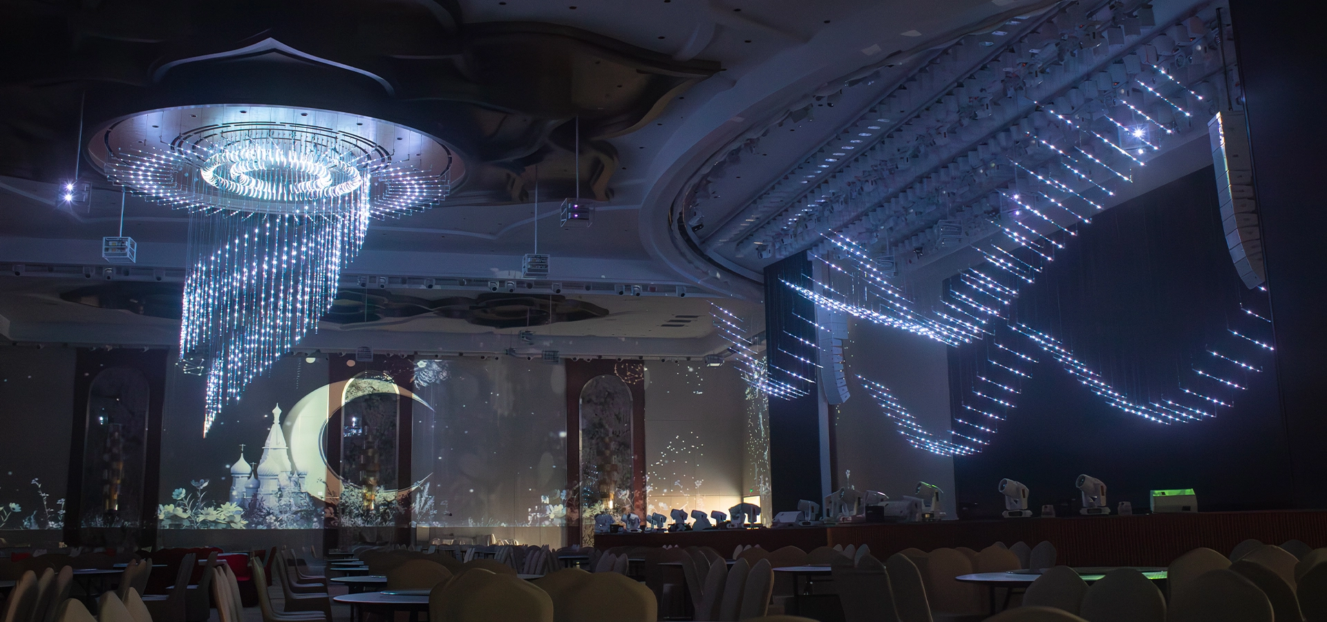 Create a dreamy scene in the banquet hall - FENG-YI