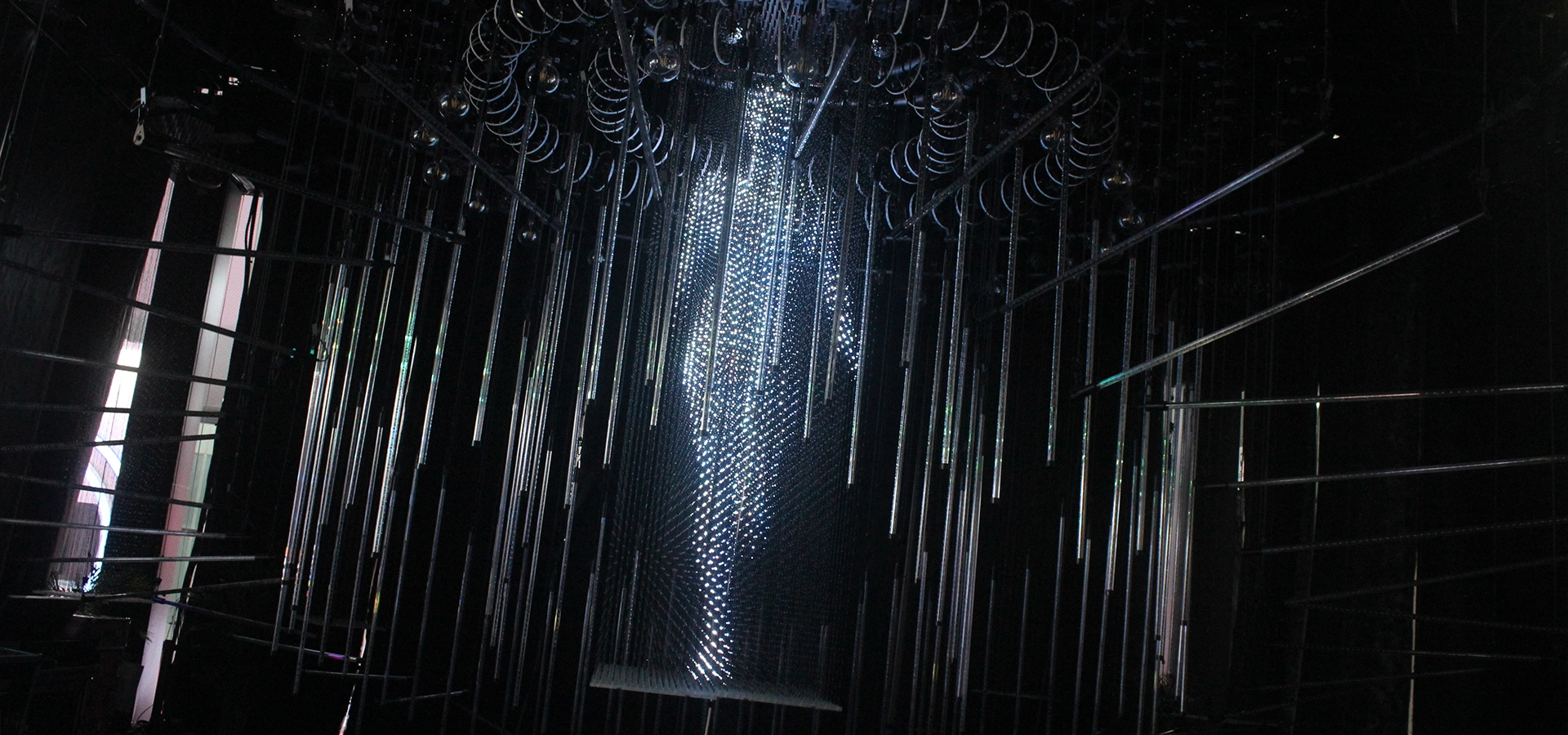 The Get Show exhibition concluded successfully, and the light show “Dance of the Dragon” was well received - FENG-YI