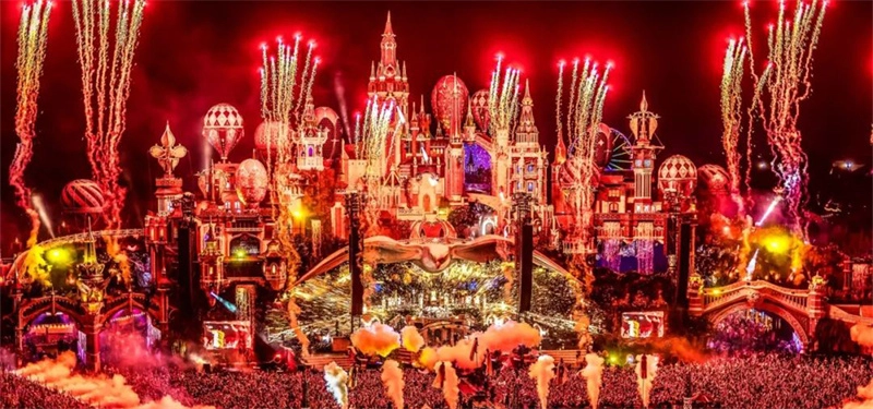 Famous music festival -Tomorrowland - FENG-YI