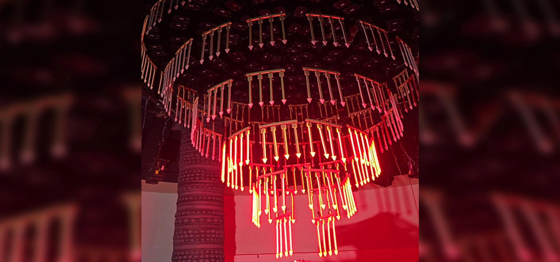 Illuminating Artistry: Kinetic Arrow Installation Shines at Valmik Museum - FENG-YI