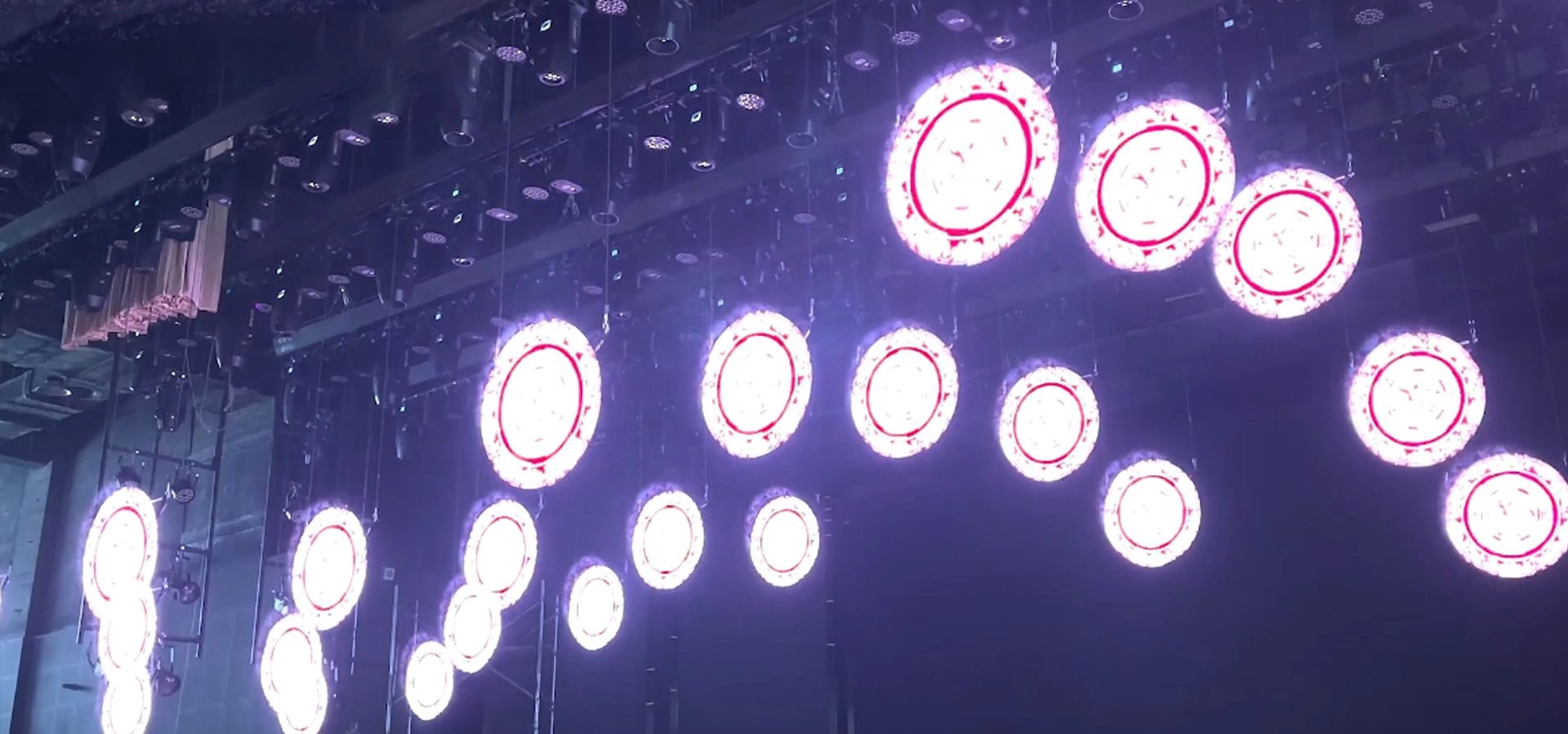 Kinetic 3D holographic fan 2023 - FENG-YI