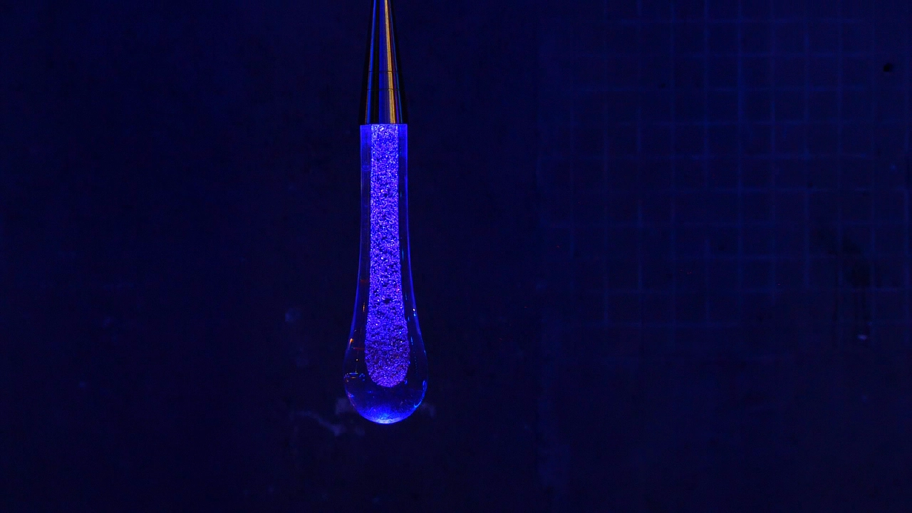 Goutte de pluie en verre cinétique - FENG-YI