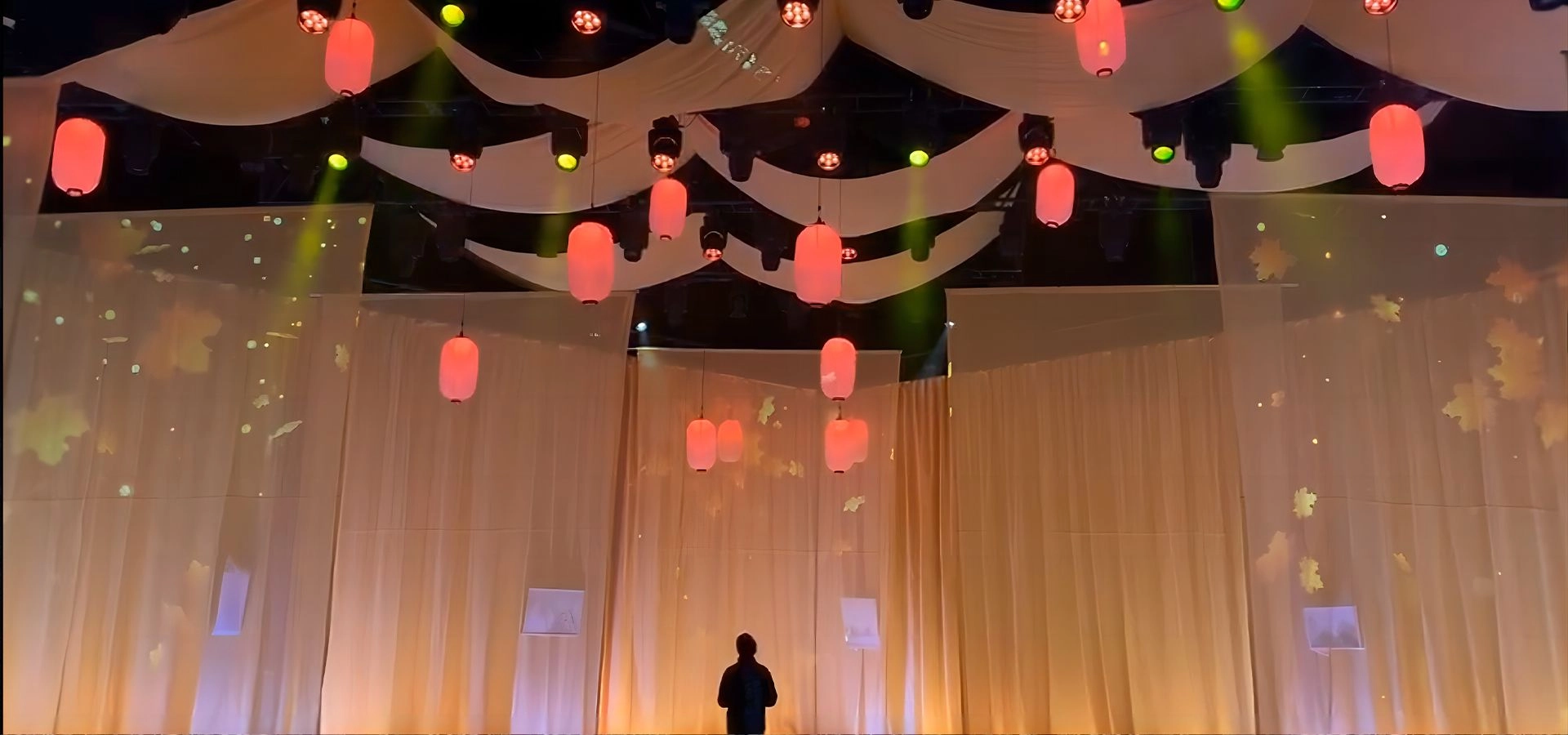 Kinetic Lantern shines at the art exhibition - FENG-YI