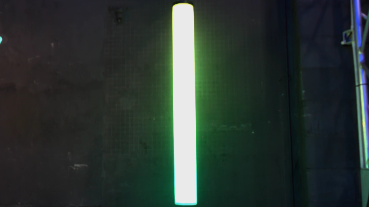 Tube lumineux cinétique blanc laiteux - FENG-YI