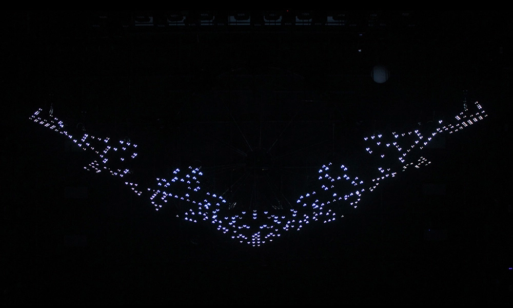 Kinetic Triangular Panel-01 - FENG-YI