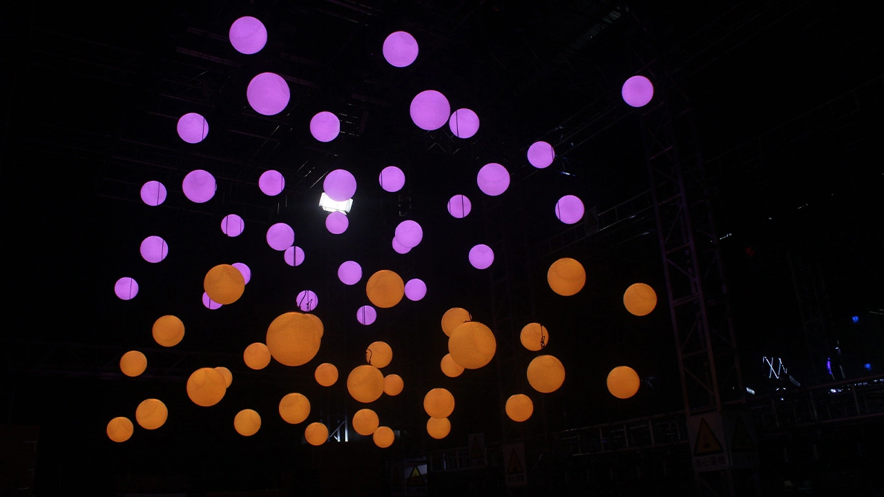 Lift-light1 - FENG-YI