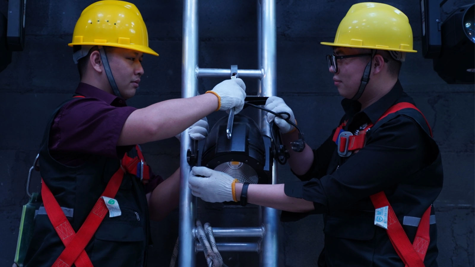 Maintenance - FENG-YI