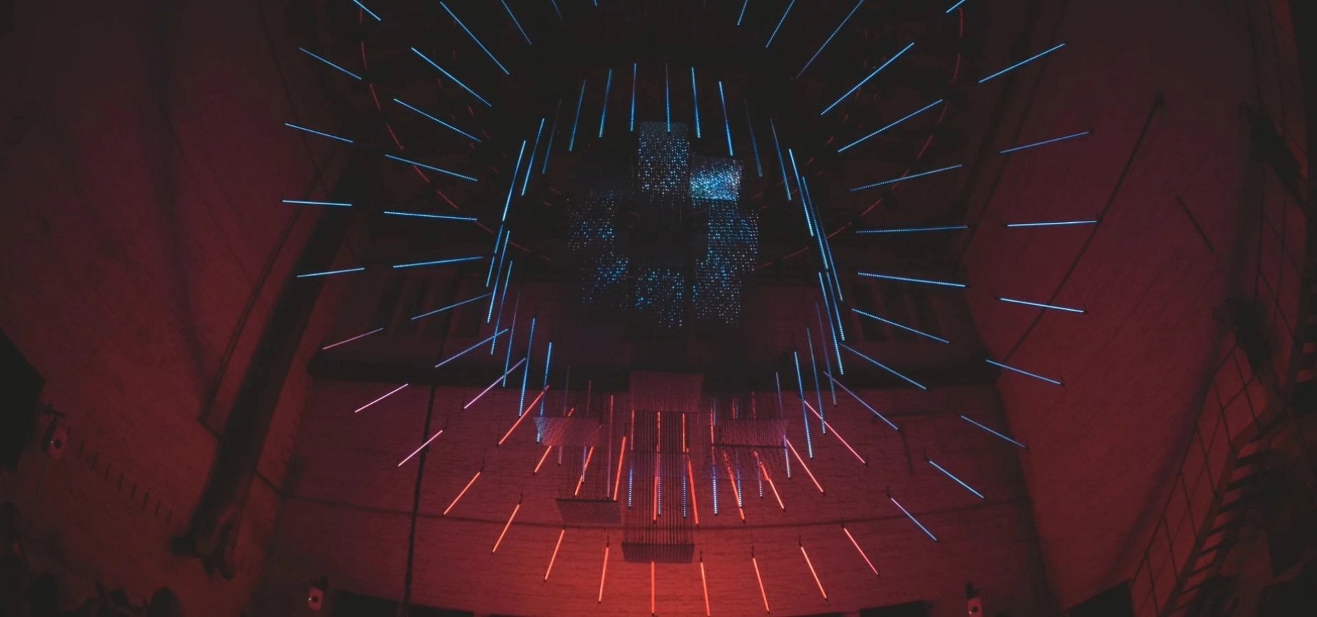 Monopol Berlin Welcomes the World: A New Era in DLB Kinetic Light Art with Our Innovative Solutions - FENG-YI