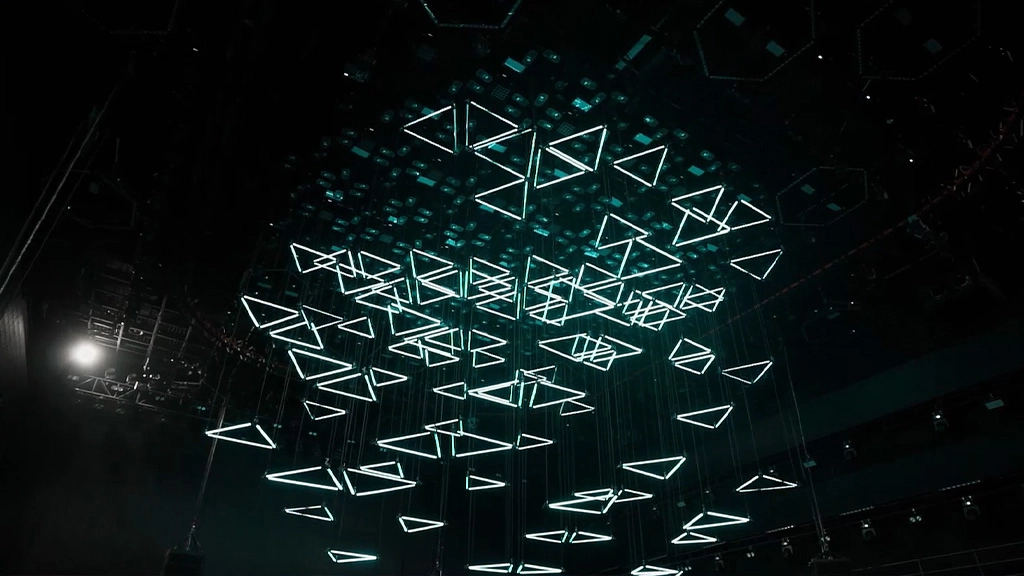 Qingdao Supermiu - FENG-YI