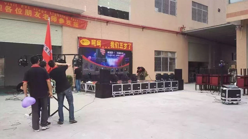 Steady Growth-02 - FENG-YI