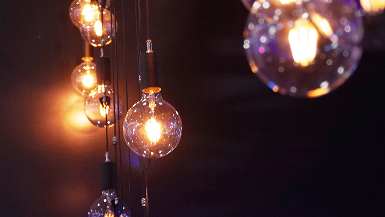 vintage-bulb2 - FENG-YI