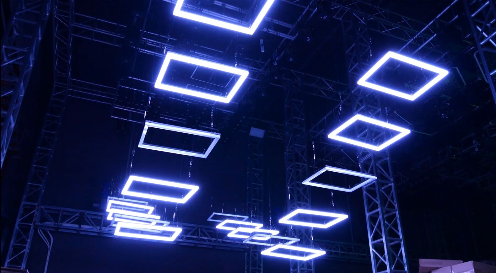 20 Sets Kinetic LED Square Lights solution